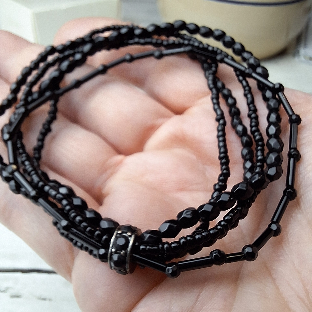 Vintage Black Seed Bead Bracelet 5 Multi Strand Stretchy Beaded Gothic